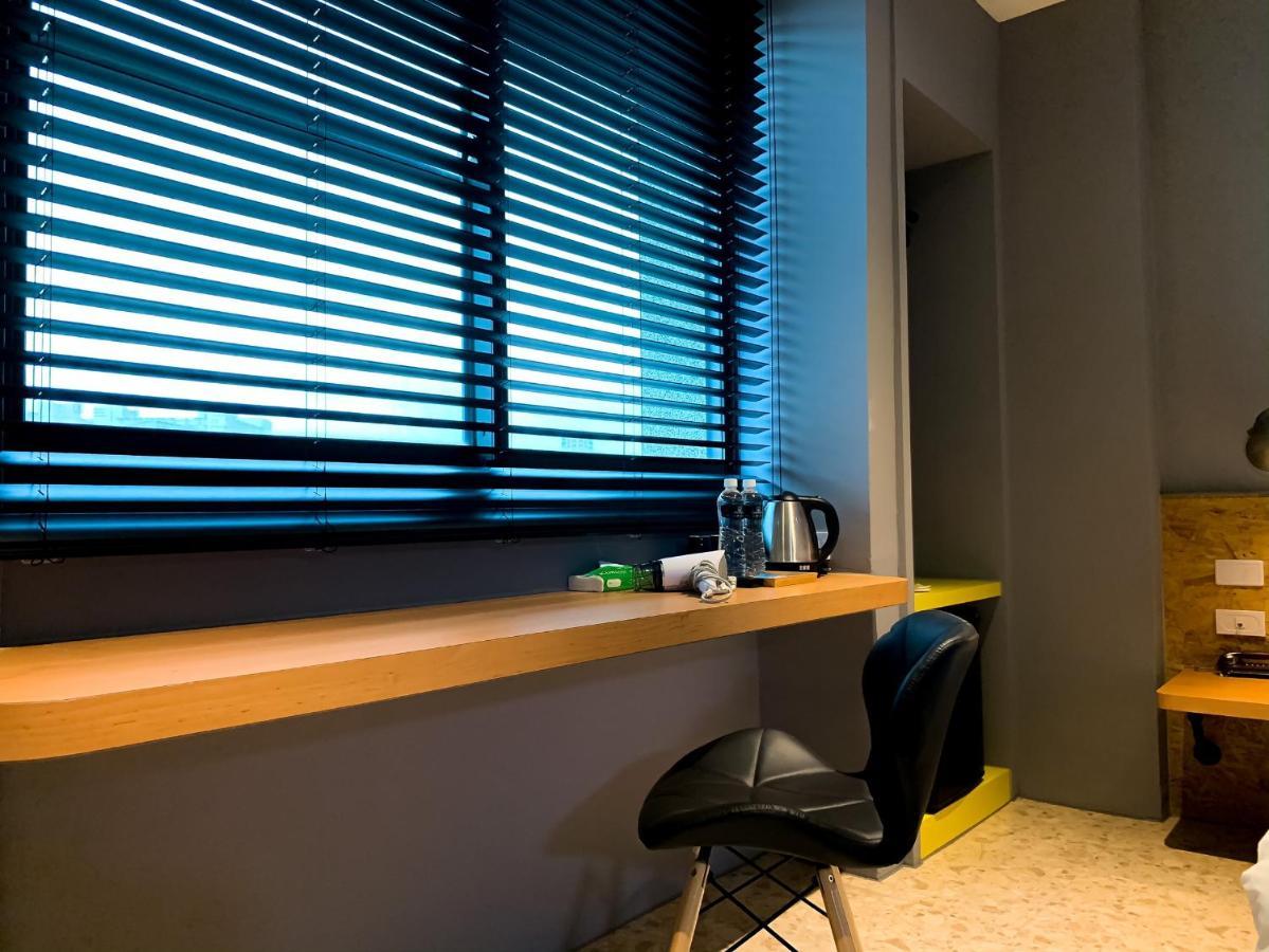 Raise Hotel Taichung Esterno foto