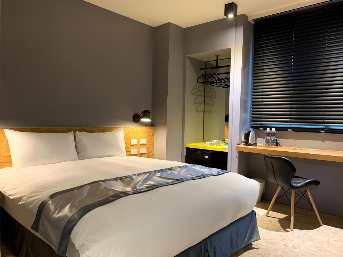 Raise Hotel Taichung Esterno foto