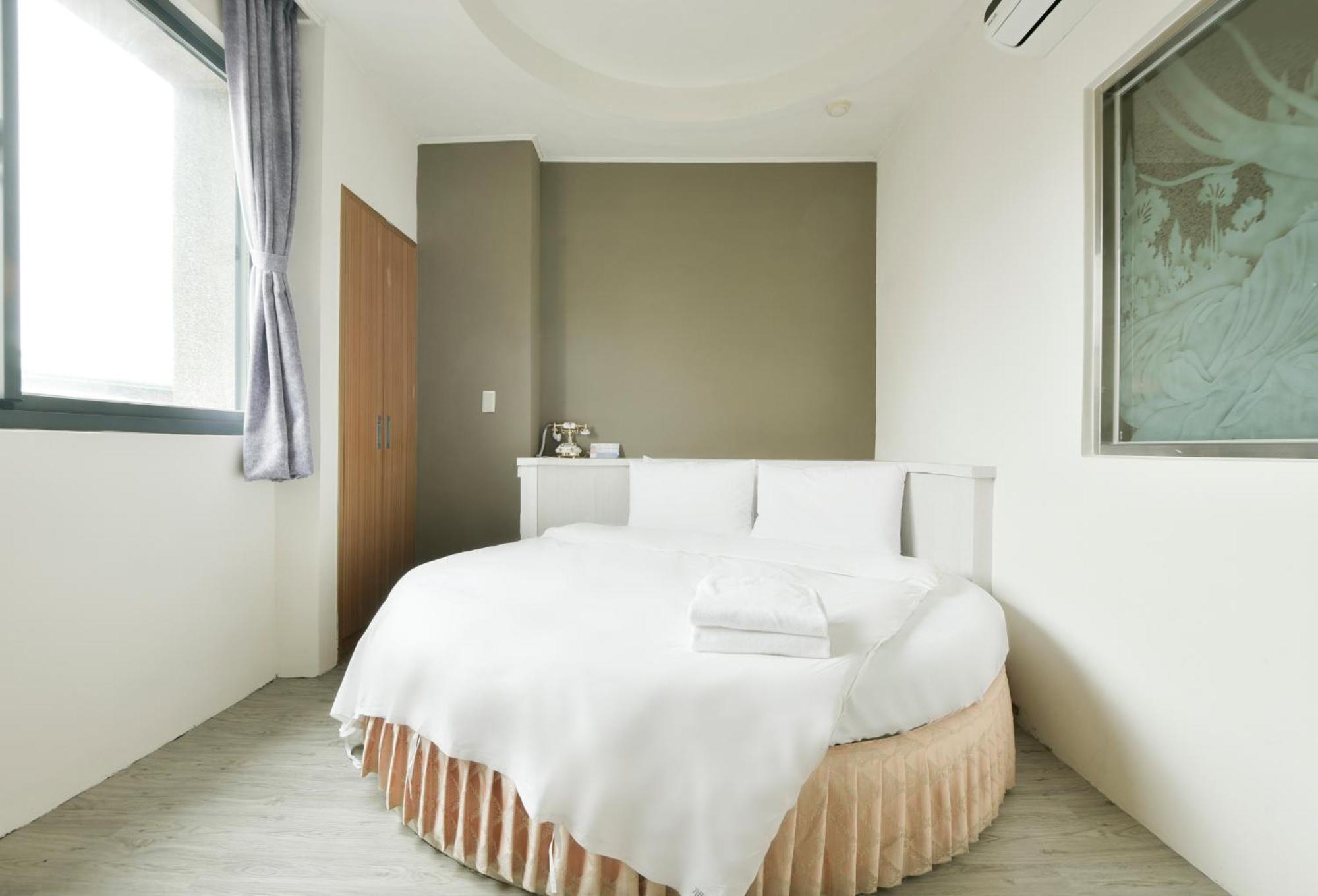 Raise Hotel Taichung Esterno foto