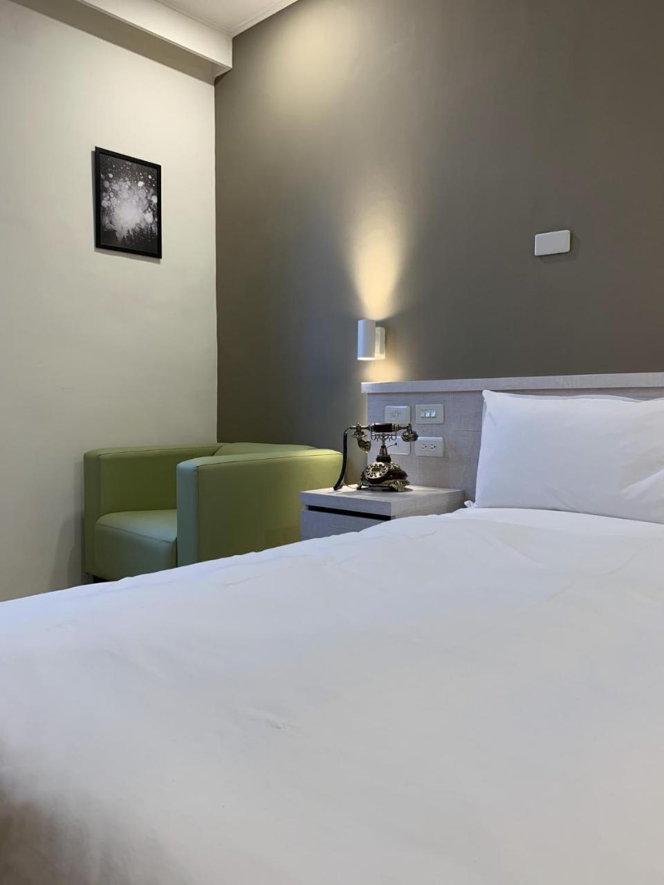 Raise Hotel Taichung Esterno foto