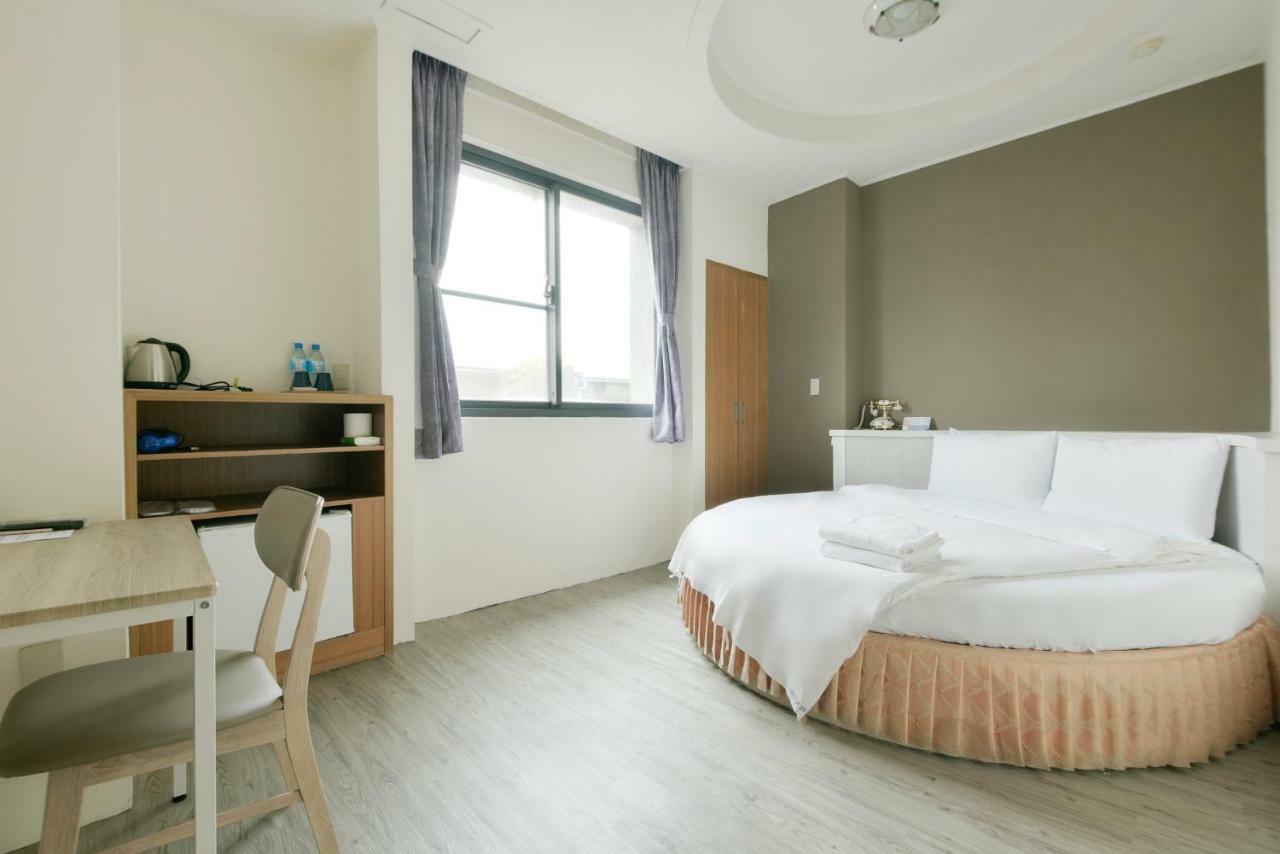 Raise Hotel Taichung Esterno foto